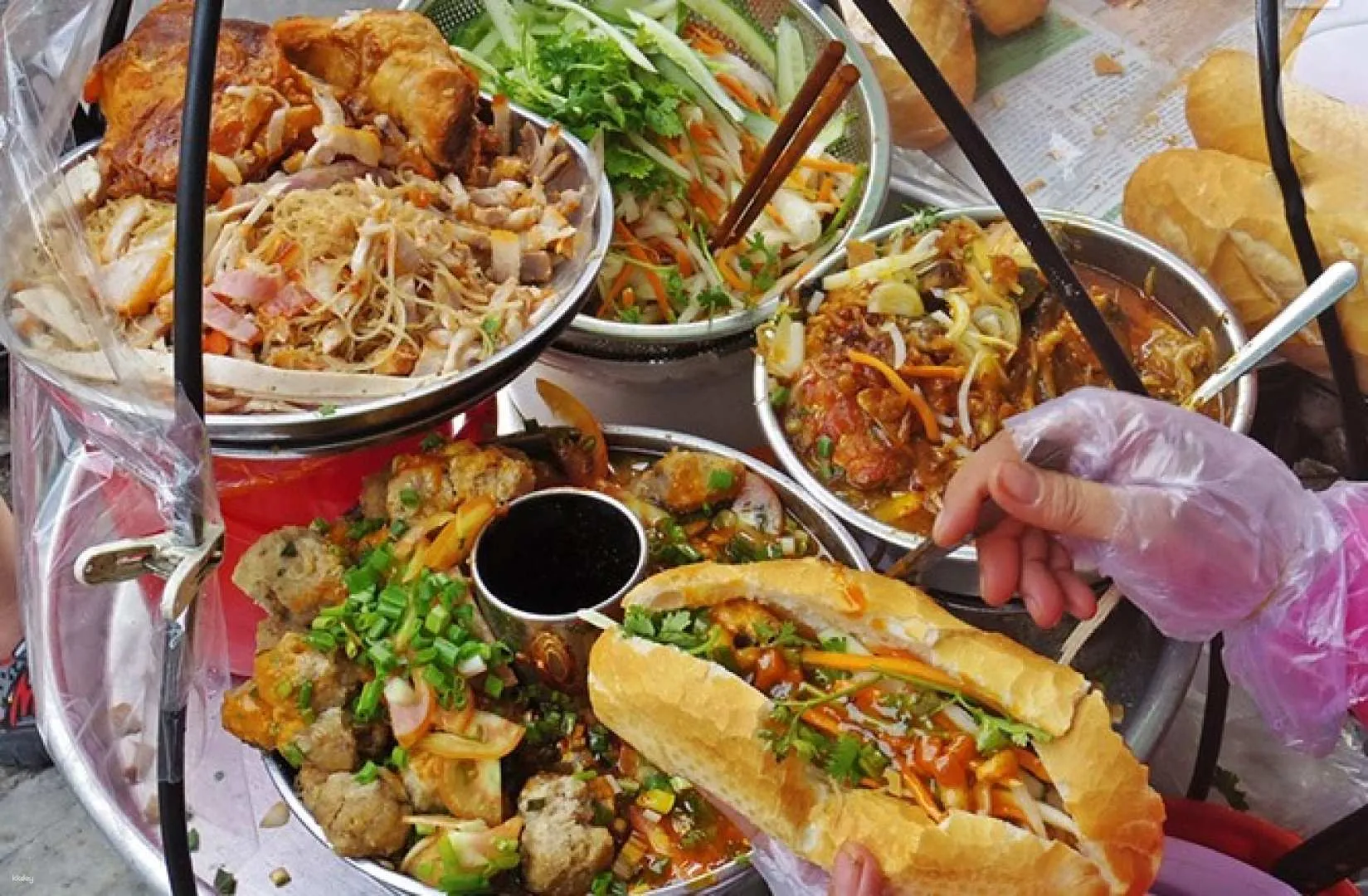 https://image.kkday.com/v2/image/get/w_1920,h_1080,c_fit,q_55,wm_auto/s1.kkday.com/product_138895/20230616093148_tYlsE/jpg
