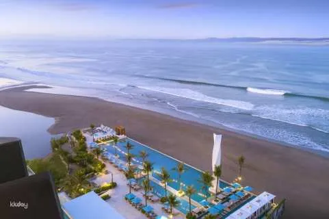 Afternoon Tea at Vue Beach Club Canggu | Indonesia