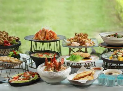 North Point｜Hotel Alexandra｜Café A | Lunch・Dinner Buffet | Lunch・Dinner Set