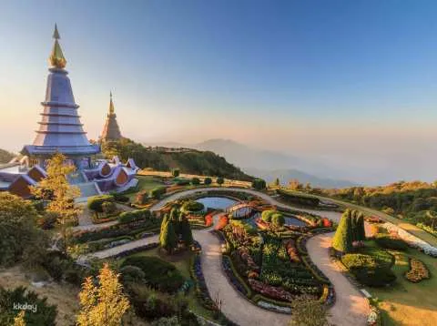Doi Inthanon National Park & Pha Dok Siew Trail Day Tour | Chiang Mai