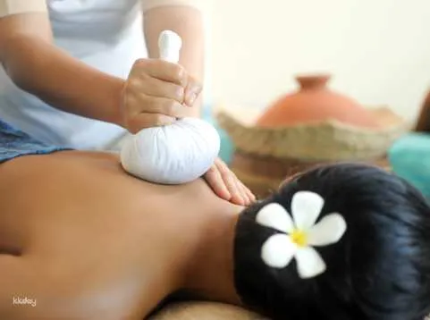 Segara Wangi Spa Experience with Pool Pass at Komaneka Keramas | Bali