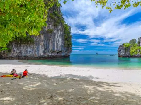 Krabi 4 Island Private Tour by Speedboat or Longtail Boat