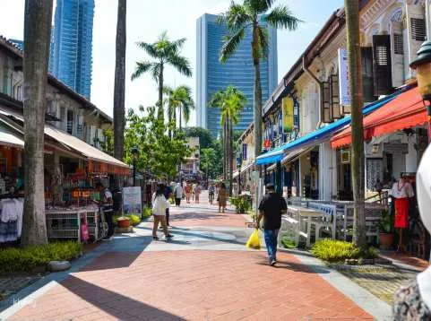 Heritage Hunt Tour at Bugis Street I Singapore