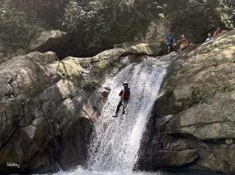 Yilan Nan'ao｜Nashan Nagu Jinyue Waterfall traces the river