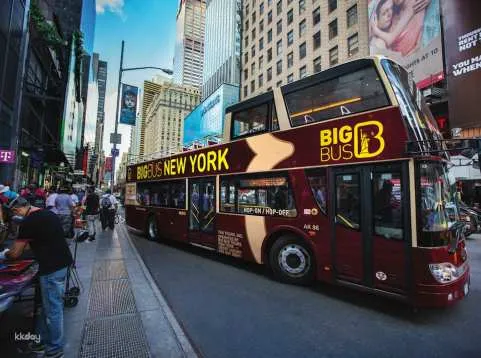 New York Big Bus Hop-On-Hop-Off Sightseeing Bus Tour
