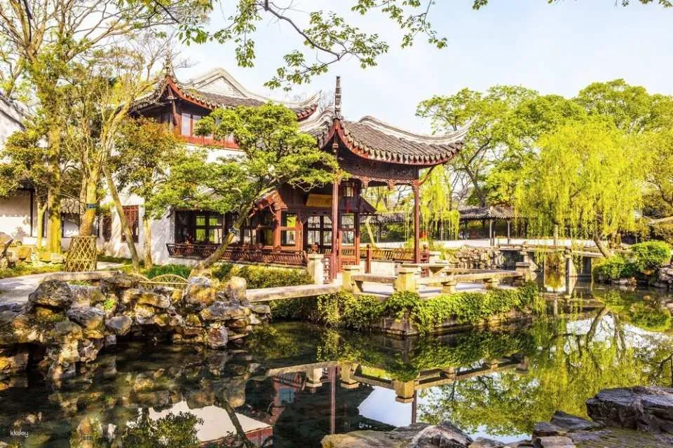 https://image.kkday.com/v2/image/get/w_960,c_fit,q_55,wm_auto/s1.kkday.com/product_35898/20191231132920_a82vy/jpg