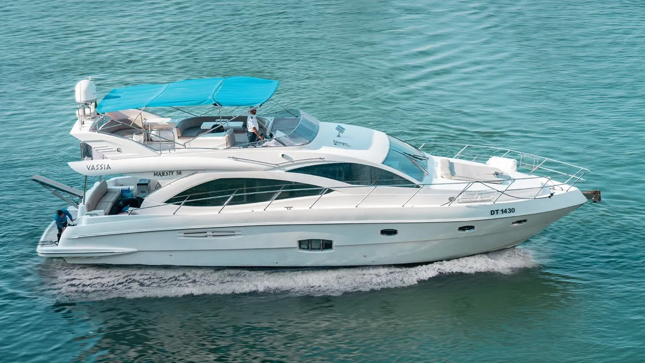 56ft Yacht Rental The Luxury Wave Experience - Free Transfer, Unlimited Alcohol & Soft Drinks
