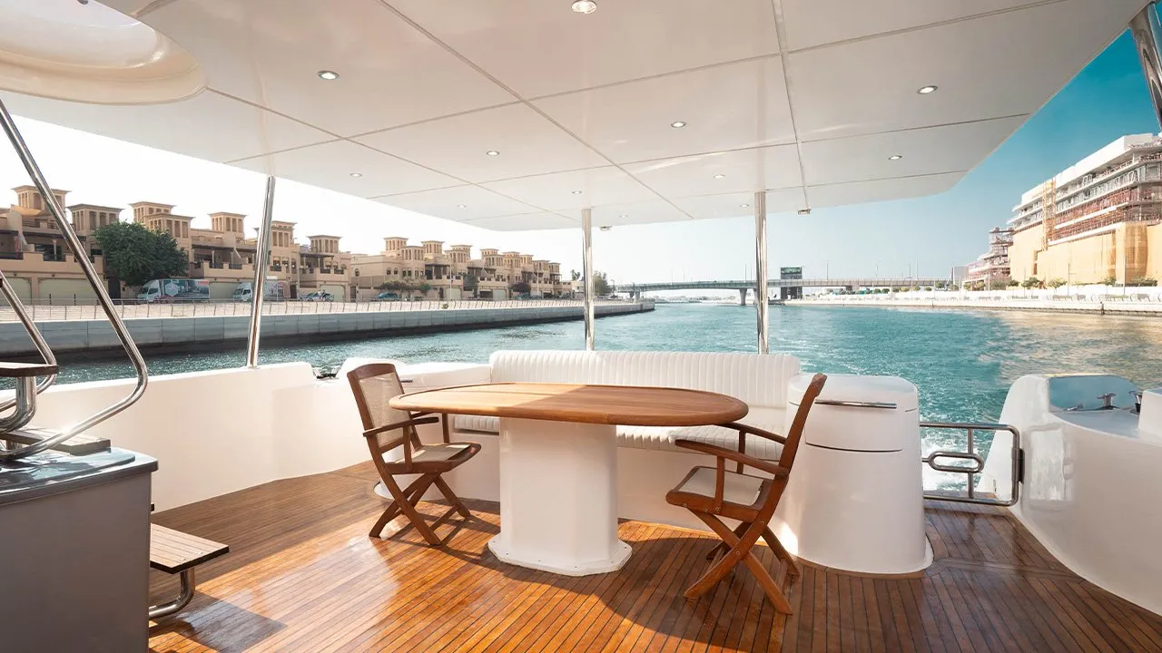 Duretti 85ft Yacht Rental in Dubai - Free Transfer, Unlimited Alcohol & Soft Drinks
