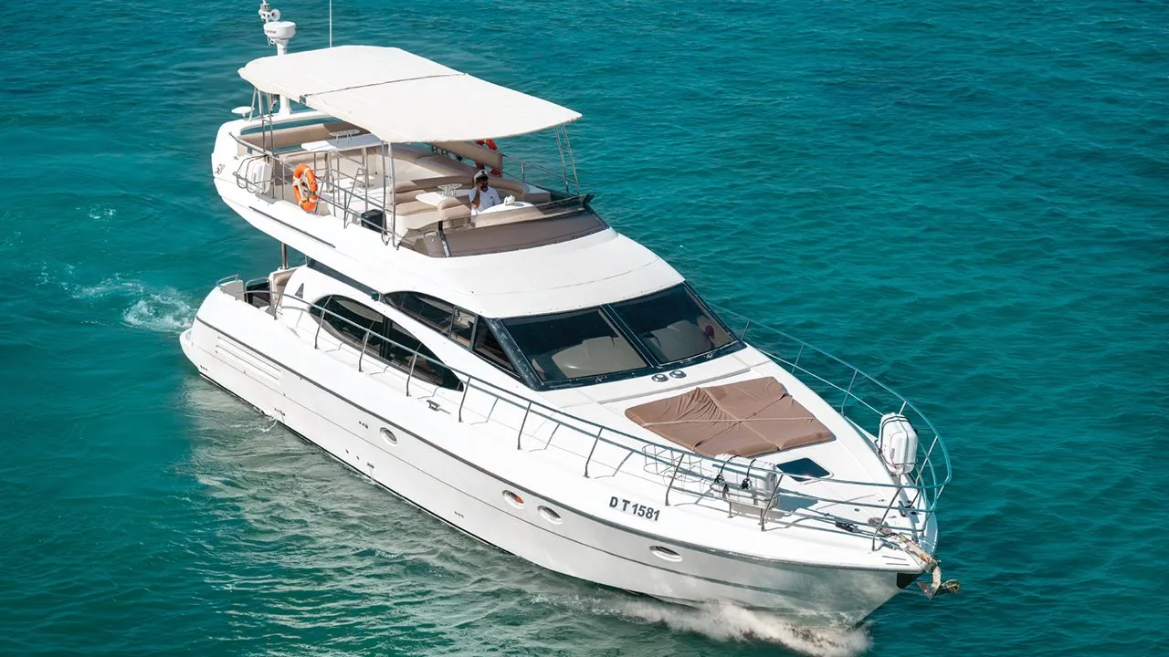 Majesty 58ft Yacht Dubai Marina Tour - Free Transfer, Unlimited Alcohol & Soft Drinks